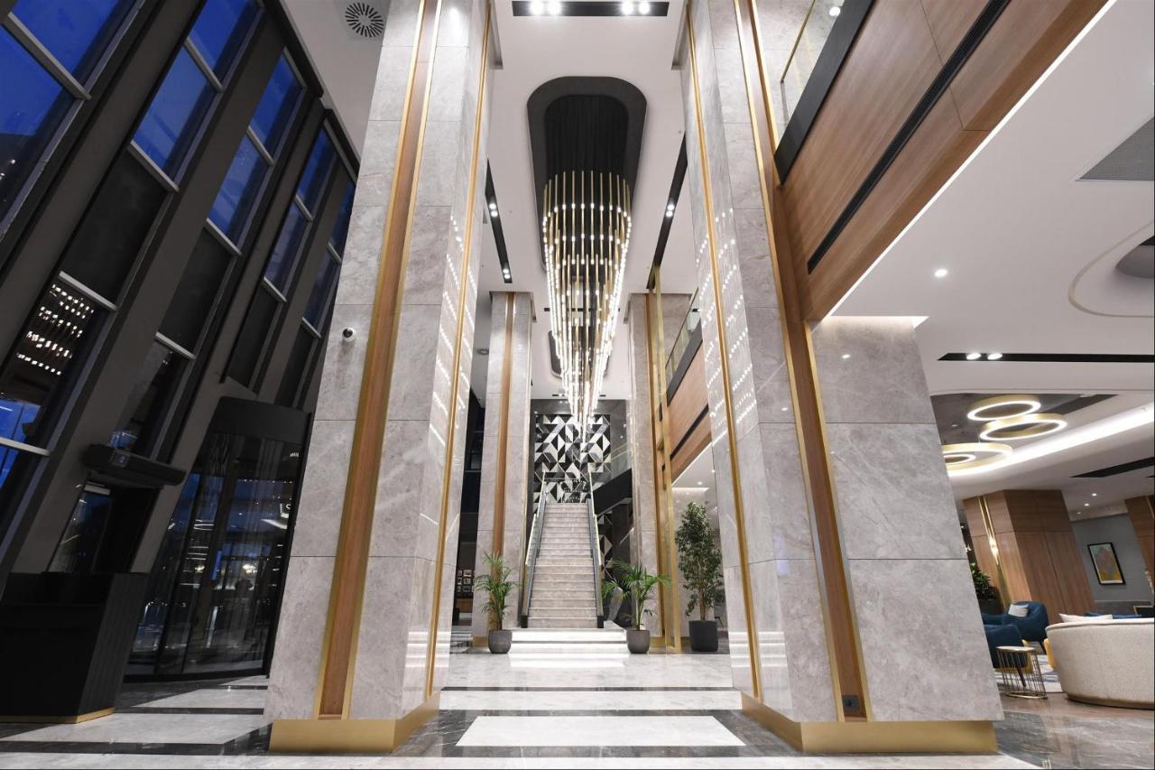 Hotel Crowne Plaza Ankara By Ihg Exterior foto