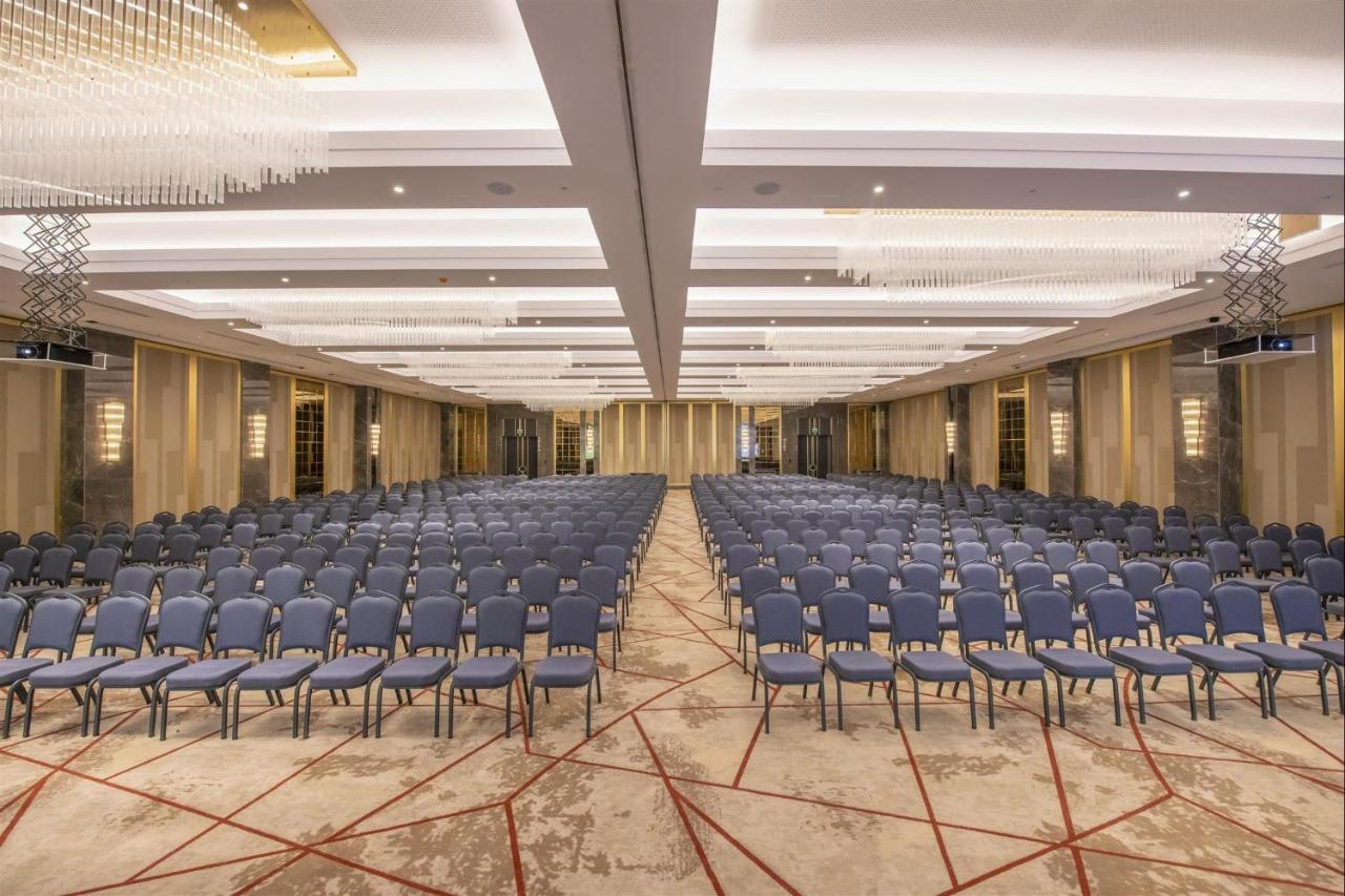 Hotel Crowne Plaza Ankara By Ihg Exterior foto