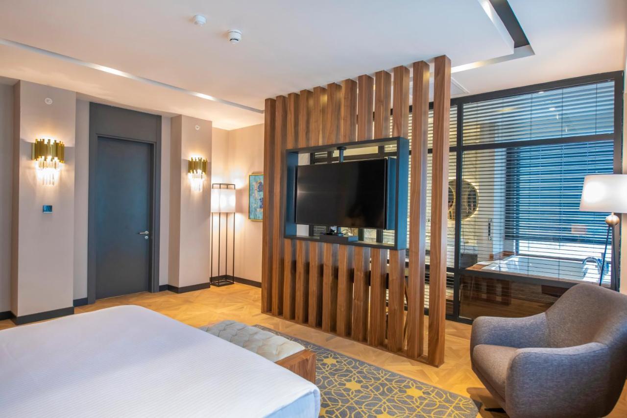 Hotel Crowne Plaza Ankara By Ihg Exterior foto