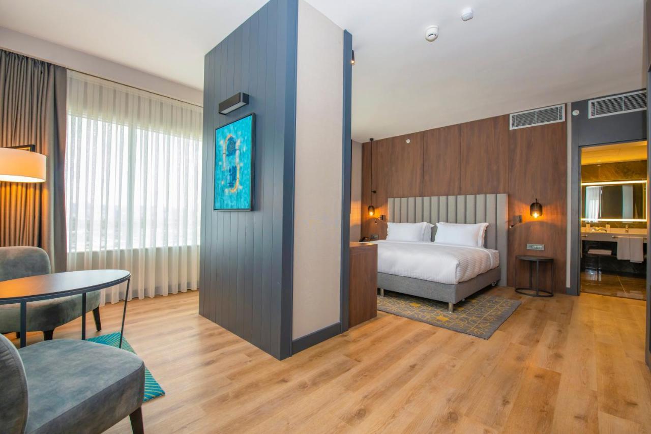 Hotel Crowne Plaza Ankara By Ihg Exterior foto