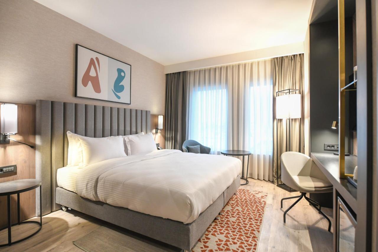 Hotel Crowne Plaza Ankara By Ihg Exterior foto