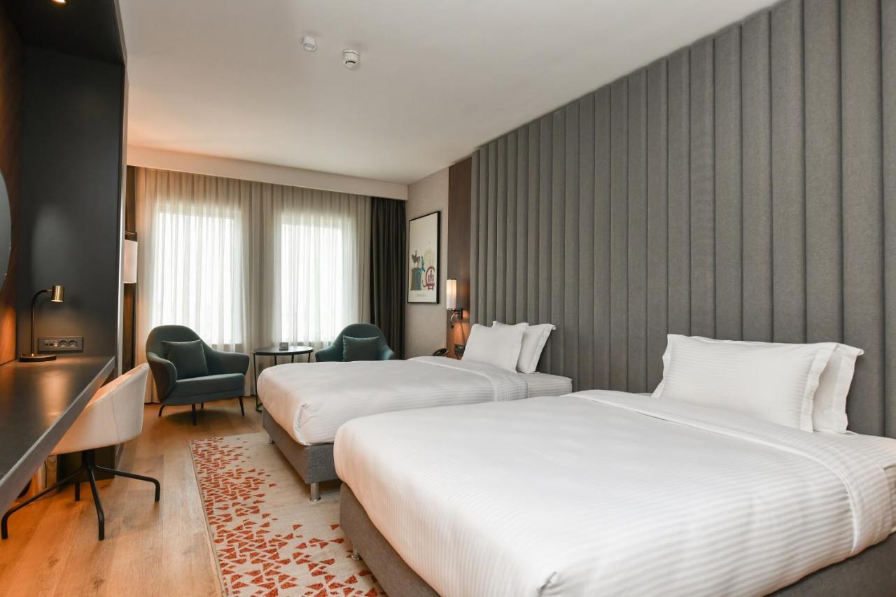Hotel Crowne Plaza Ankara By Ihg Exterior foto