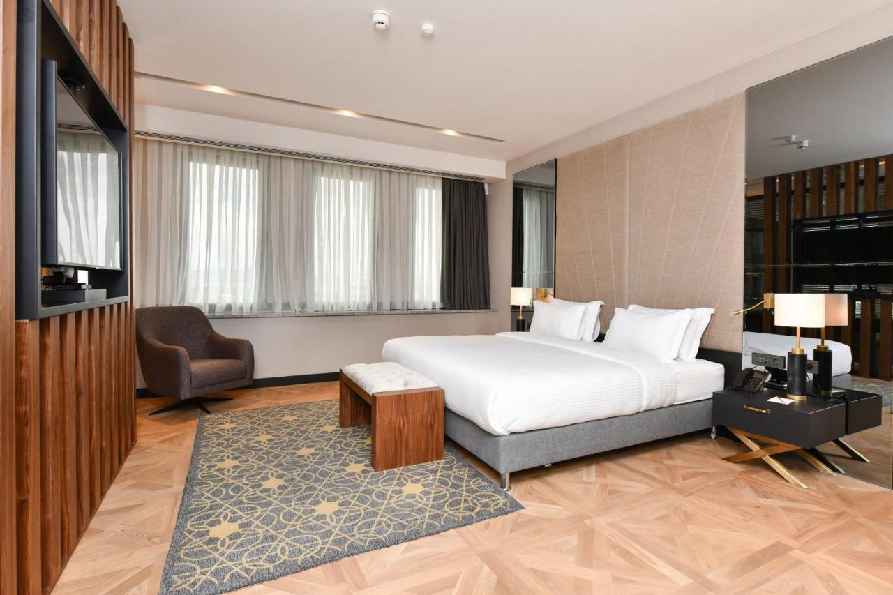 Hotel Crowne Plaza Ankara By Ihg Exterior foto