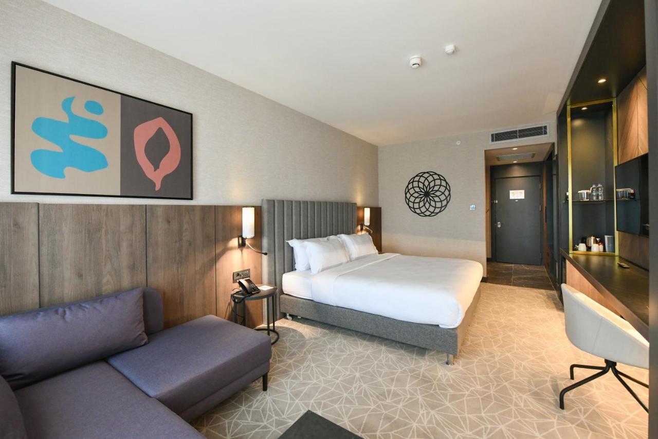 Hotel Crowne Plaza Ankara By Ihg Exterior foto