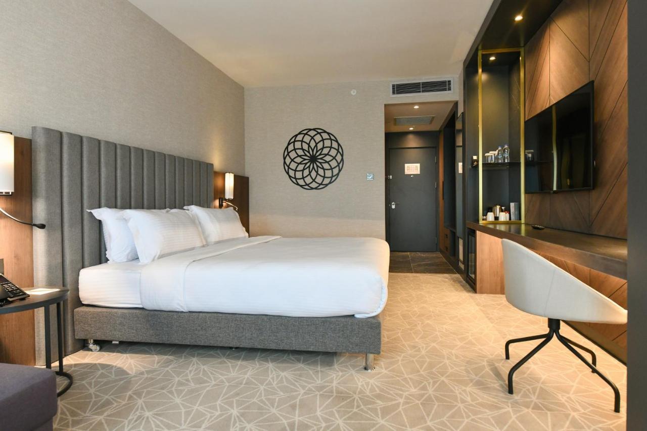 Hotel Crowne Plaza Ankara By Ihg Exterior foto