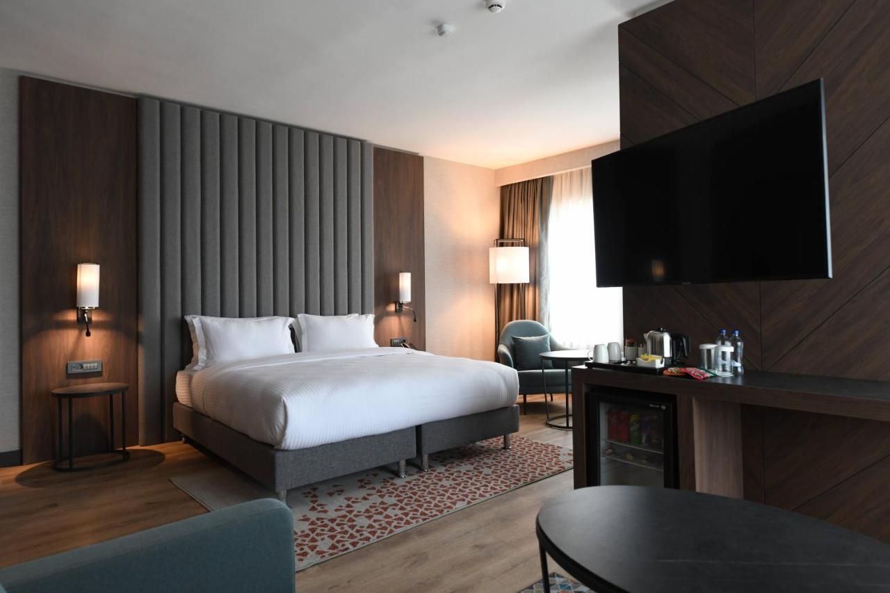 Hotel Crowne Plaza Ankara By Ihg Exterior foto